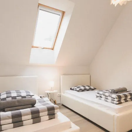 Ferienhaus Plaja Lubiatowo (Pomerania)