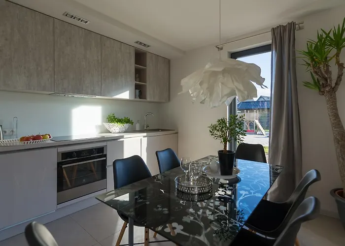 度假居 Plaja 鲁比亚托沃